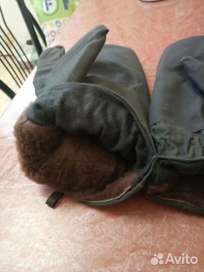 Рукавицы меховые трехпалые,меховые рукавицы