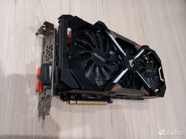Видеокарта Gigabyte aorus GeForce GTX 1080 Ti