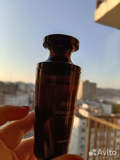 Роза уд Ив Роше