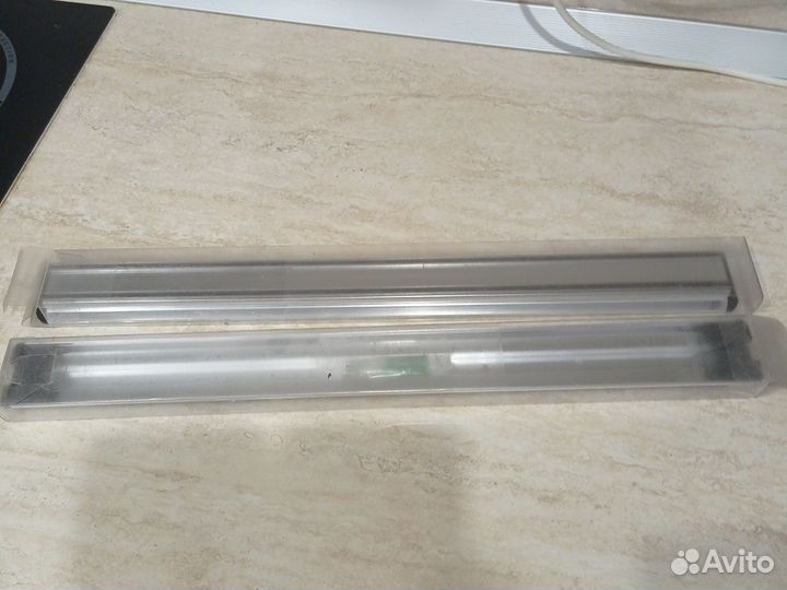 Магнитный держатель для ножей