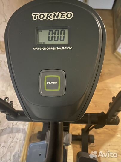 Эллиптический тренажер torneo