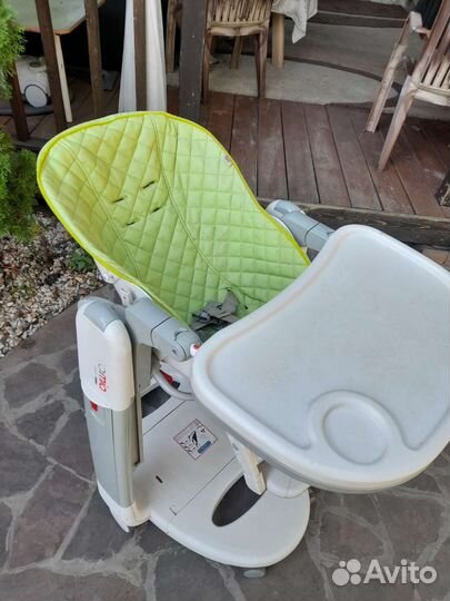 Стульчик для кормления tatamia