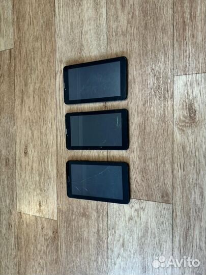 Планшеты бу на запчасти