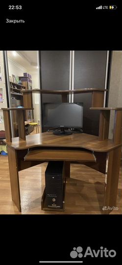 Стол для компьютера