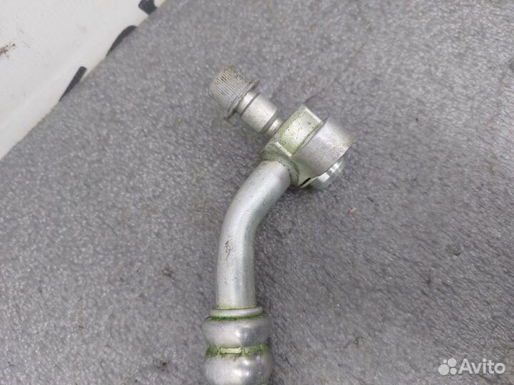 Трубка кондиционера Jeep Grand Cherokee WK2 3.0D