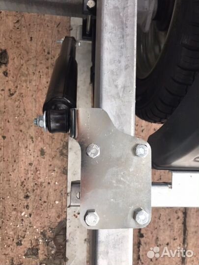 Кронштейн амортизатора лодочного прицепа мзса 817