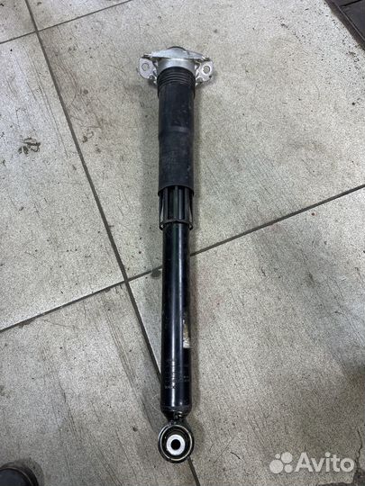 Амортизатор задний Шкода Карок