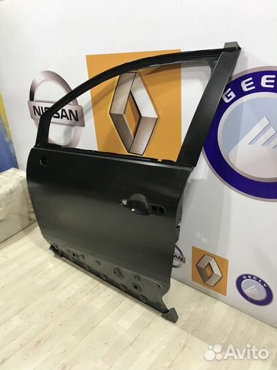 Дверь передняя Renault kaptur Лев