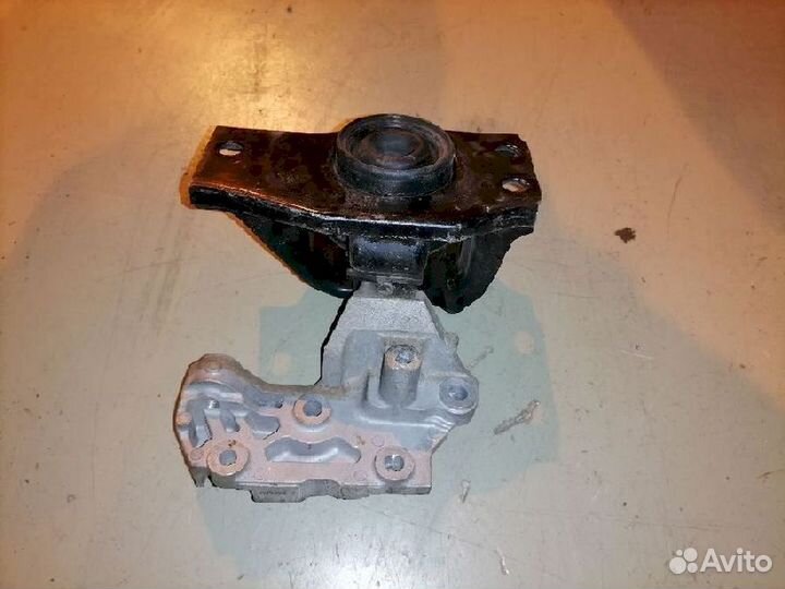 Опора двигателя (подушка двс) передняя правая 1121