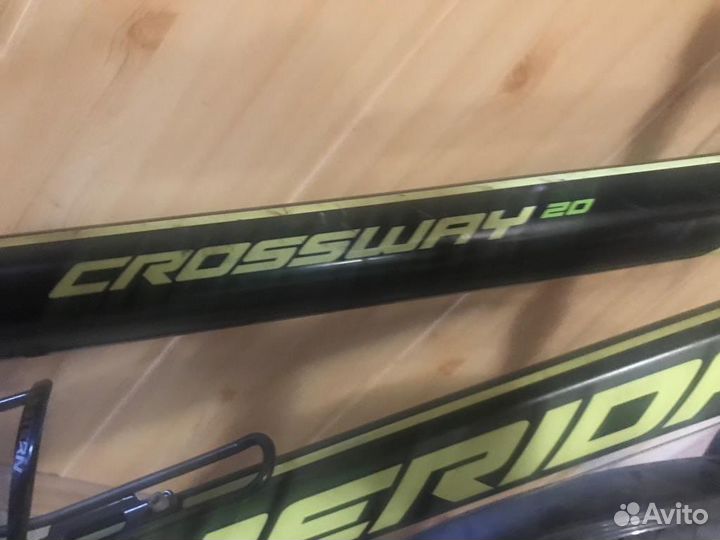 Гибридный велосипед Merida Crossway 20