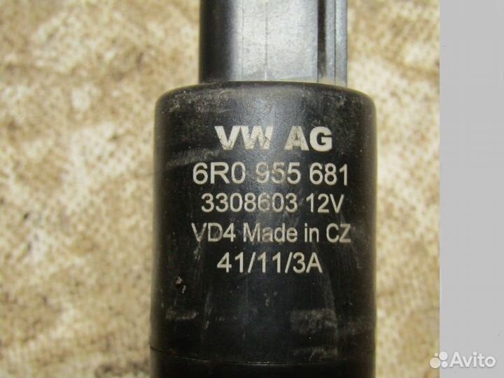 Насос омывателя фар Tiguan 2011-2016