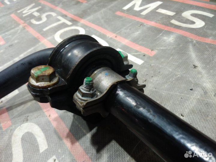 Стабилизатор передний Mercedes-Benz M-Class W164