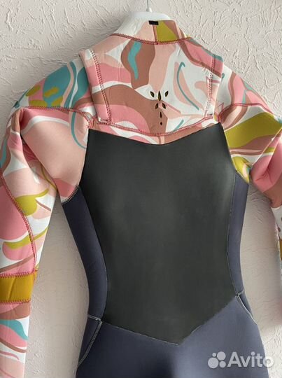 Гидрокостюм Roxy 4:3 р-р 6