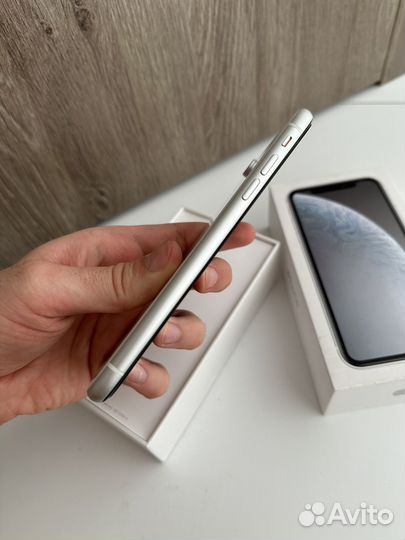 iPhone Xr, 128 ГБ