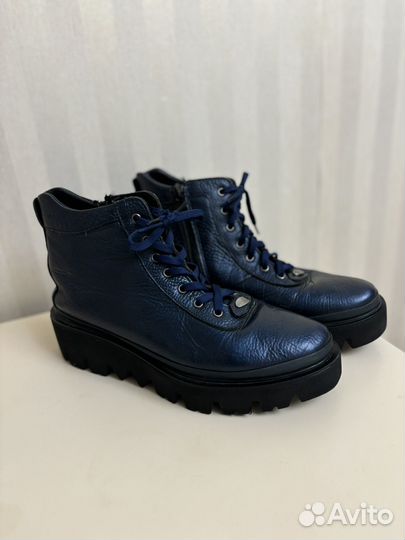 Ботинки женские 39