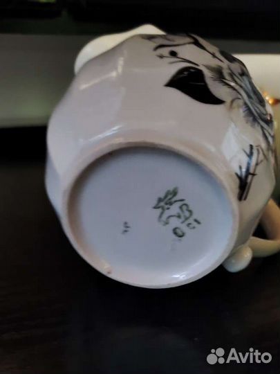 Соусникмолочники,сахарницы,крышка