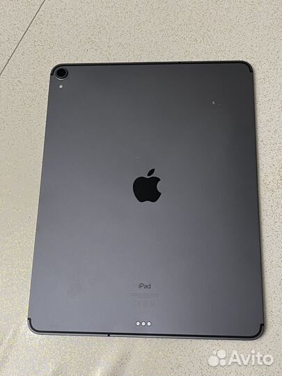 iPad Pro 12.9 2018 64gb Sim