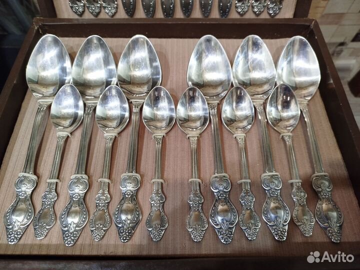 Столовый набор СССР. Мельхиор. 24 предмета