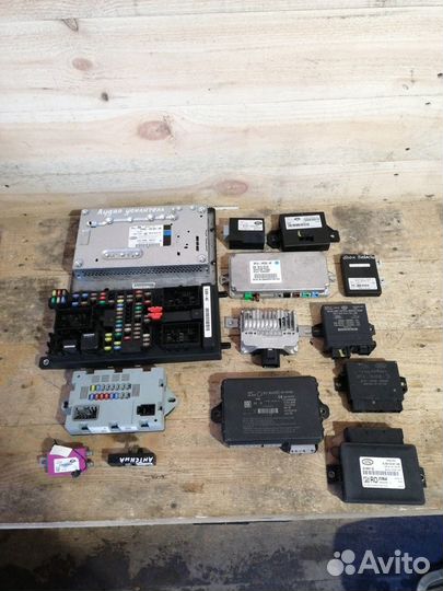 Блоки управления Land Rover Range Rover Evoque Si4