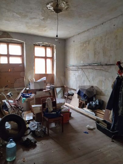 3-к. квартира, 109,6 м², 1/4 эт.