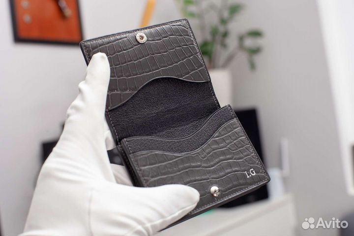 Пошив изделий из кожи в сегменте люкс и премиум