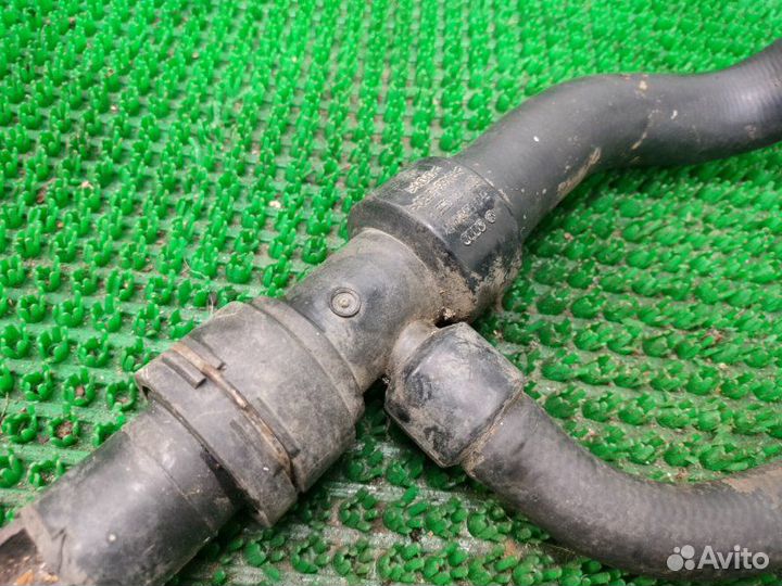 Патрубок радиатора Audi A4 B5 ADR 1996