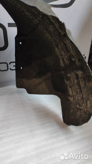 Подкрылок задний правый Mazda 3 BK 5D
