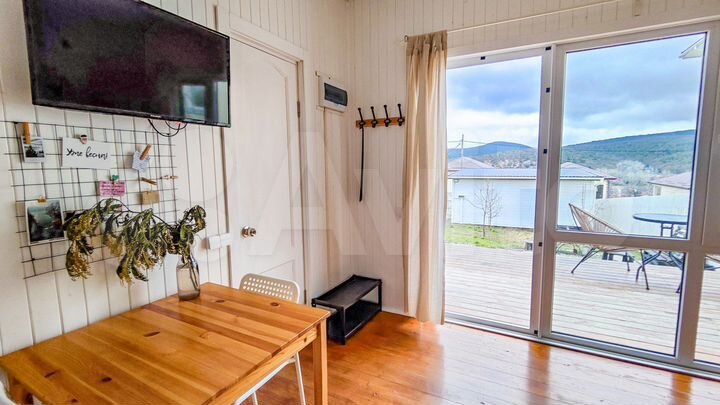 Дом 22 м² на участке 4 сот.