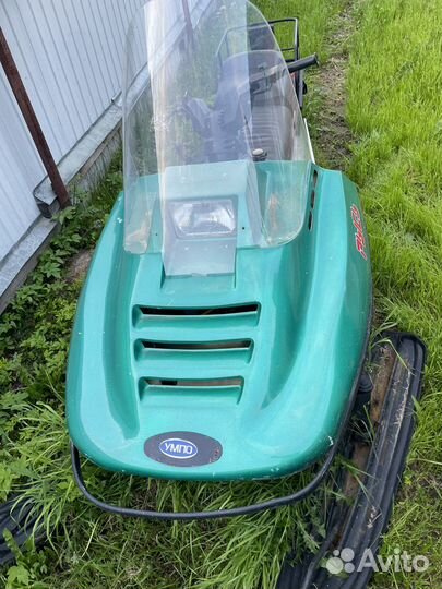 Продам снегоход рысь