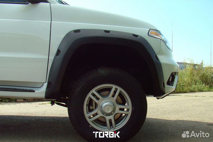 Силовые расширители арок УАЗ Патриот рестайл