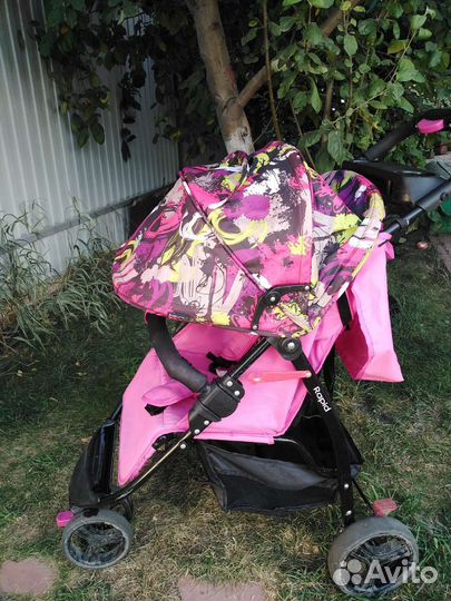 Прогулочная коляска babyton