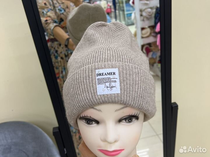 Шапки женская