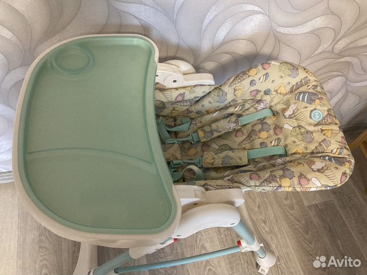 Стул для кормления 