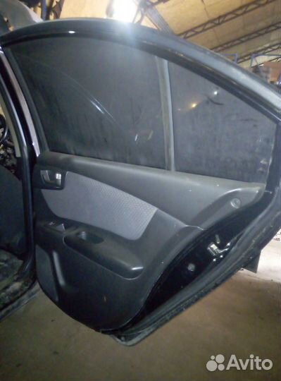 Киа Маджентис 3 дверь задняя правая дверь бу