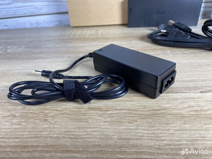 Адаптер Kinect