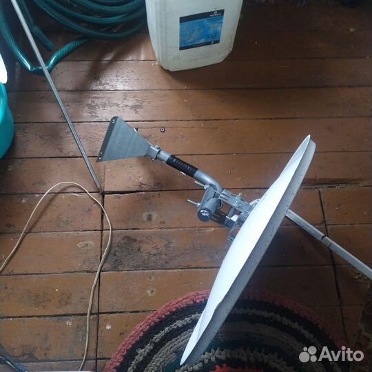 Тарелка спутниковая триколор