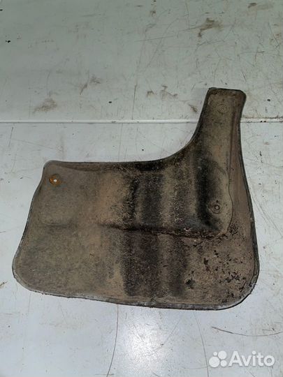 Брызговик Volkswagen Polo cедан cwva 2016