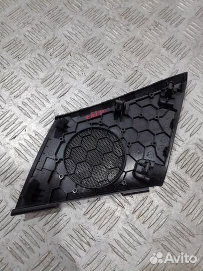 Накладка на торпедо левая Mazda 6 GL PY 2018