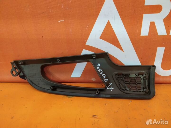 Накладка ручки двери салона задняя левая Porsche