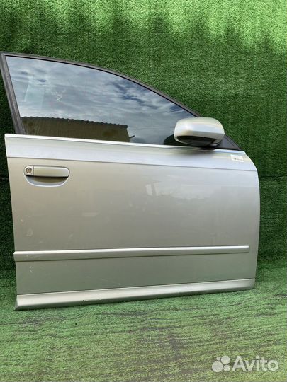 Дверь передняя правая Audi A4 B7 8ED 8K2 зеркало н