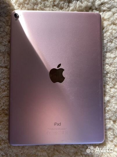 iPad pro 9,7 32 гб