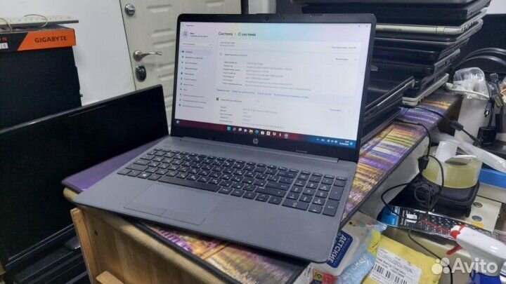 Свежий ноутбук HP i5-1035G1 8gb SSD 256gb