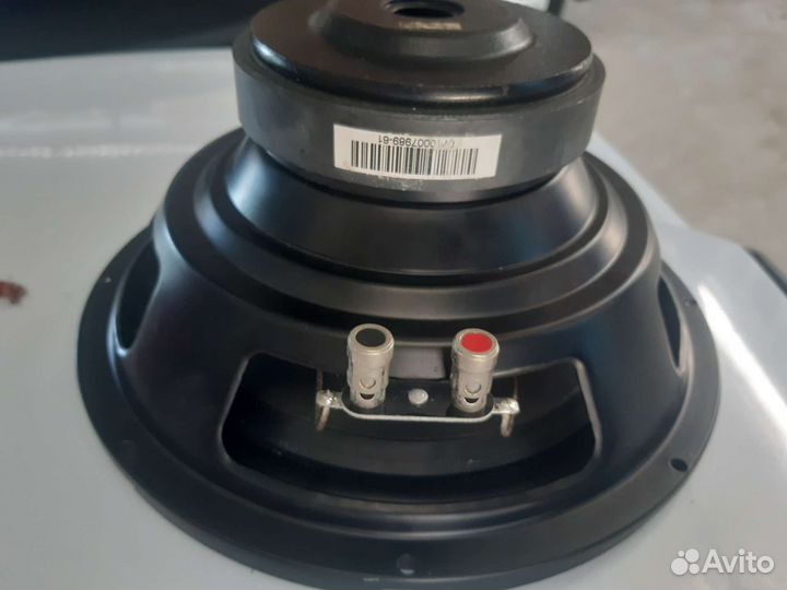 Магнитола JVC. с блютузом