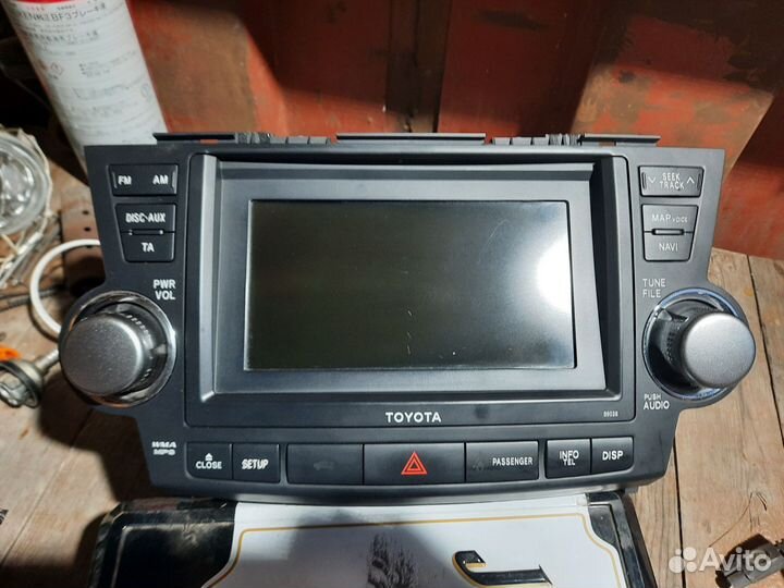 Автомагнитола 2din от тойота хайлендер 2011г