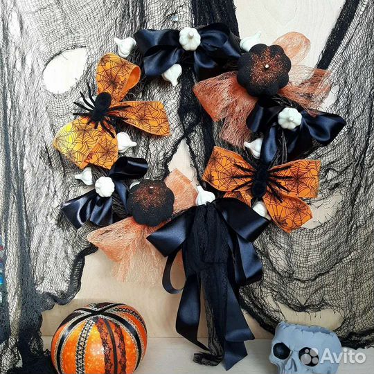 Венок на Хэллоуин
