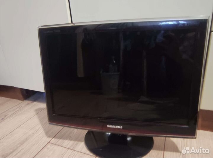 Монитор Samsung SyncMaster T190GN
