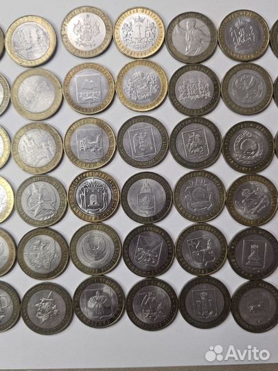 Юбилейные монеты 10рублей биметалл