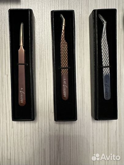 Для наращивания ресниц