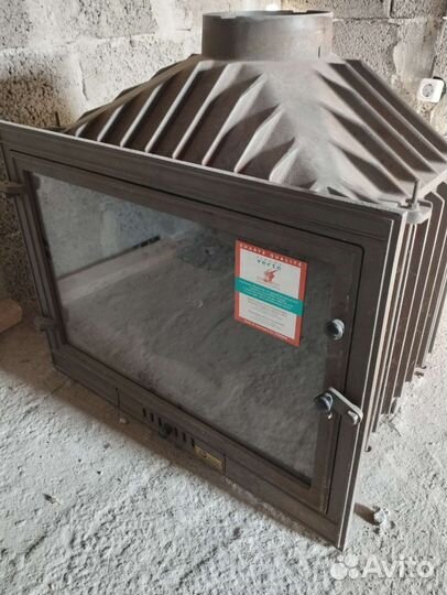 Каминная топка чугунная