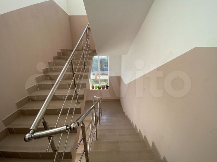 2-к. квартира, 76,3 м², 2/3 эт.